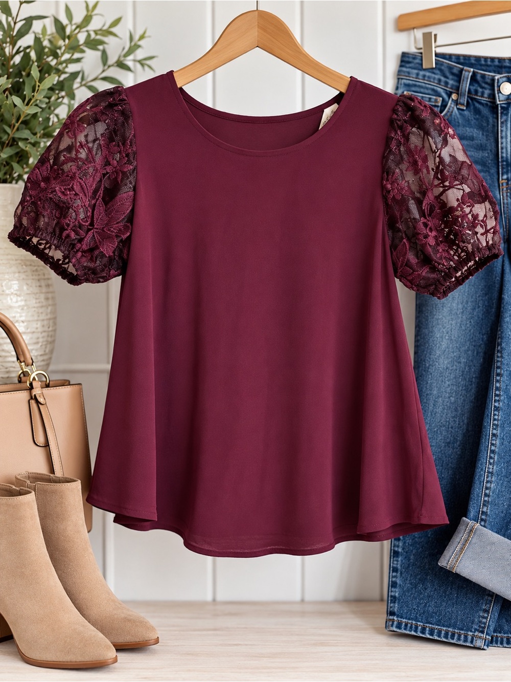 Women's Lace Puff Sleeve Top in Plum